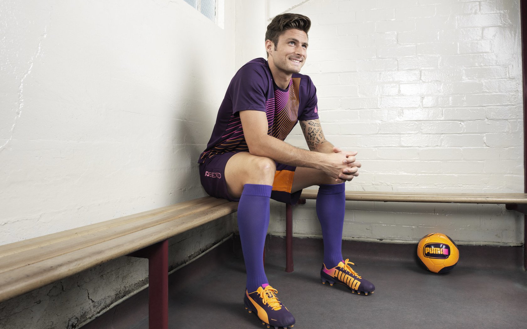 谢菲联反击线路清晰,刀锋战士力求保级,谢菲联战术